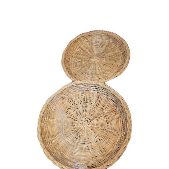 Vintage Wicker Picnic Basket w Lid Handles Red Gingham Liner 2 Woven Plates 12" - Picture 12 of 14